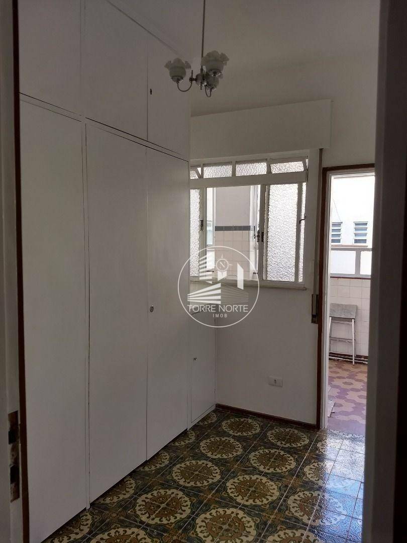 Apartamento à venda com 4 quartos, 292m² - Foto 40