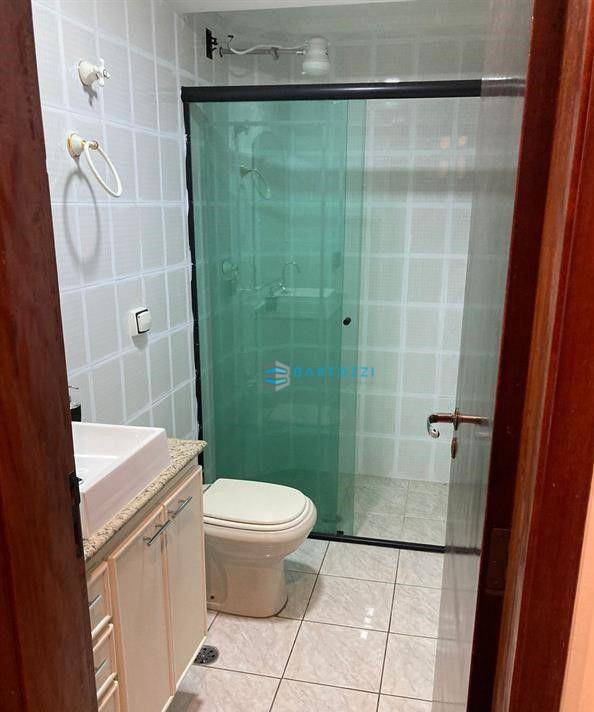 Apartamento à venda com 2 quartos, 72m² - Foto 10