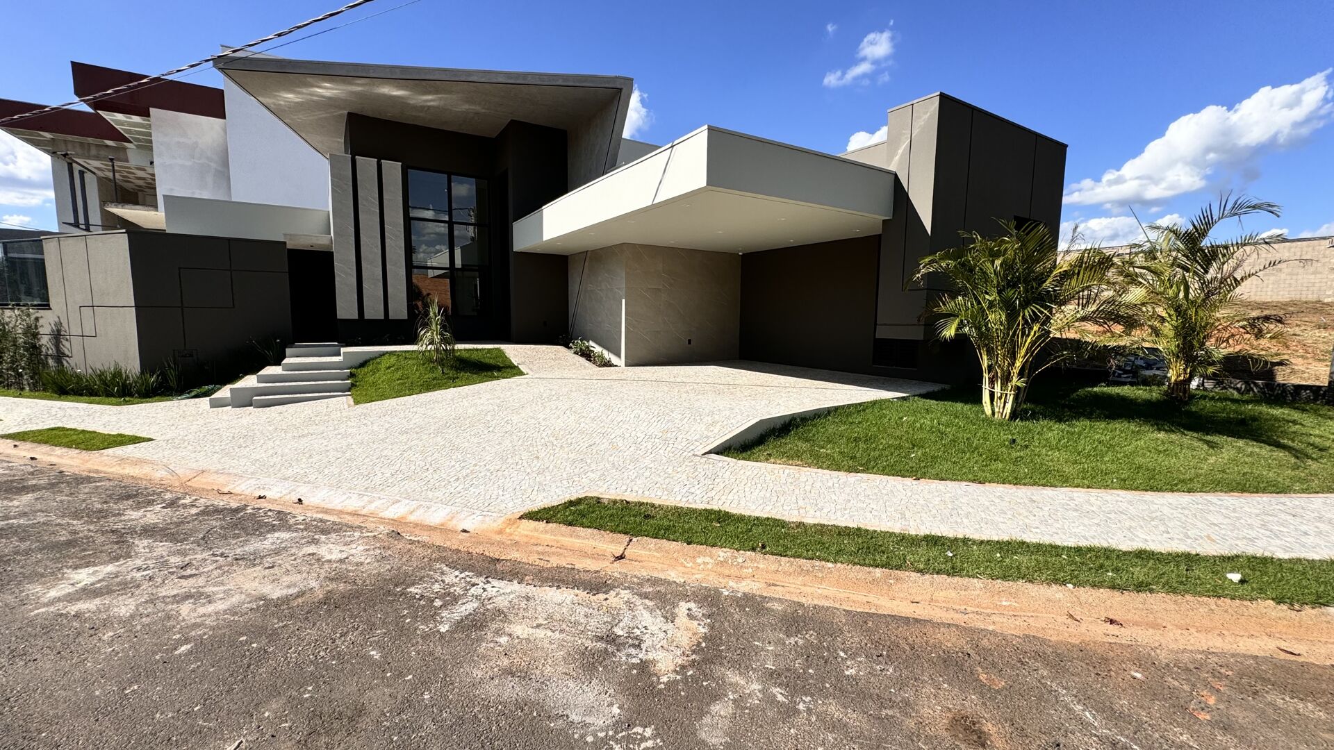 Casa à venda com 3 quartos, 240m² - Foto 13