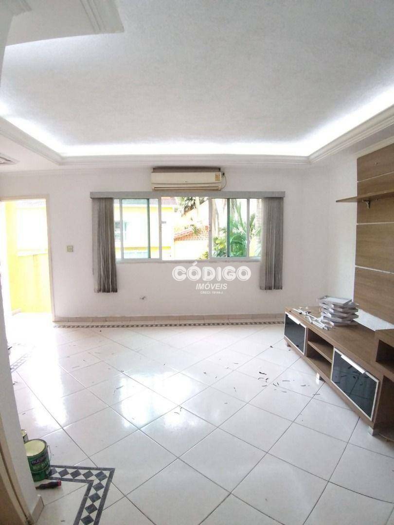 Casa para alugar com 3 quartos, 135m² - Foto 7