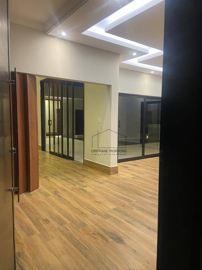 Casa de Condomínio à venda com 3 quartos, 298m² - Foto 4