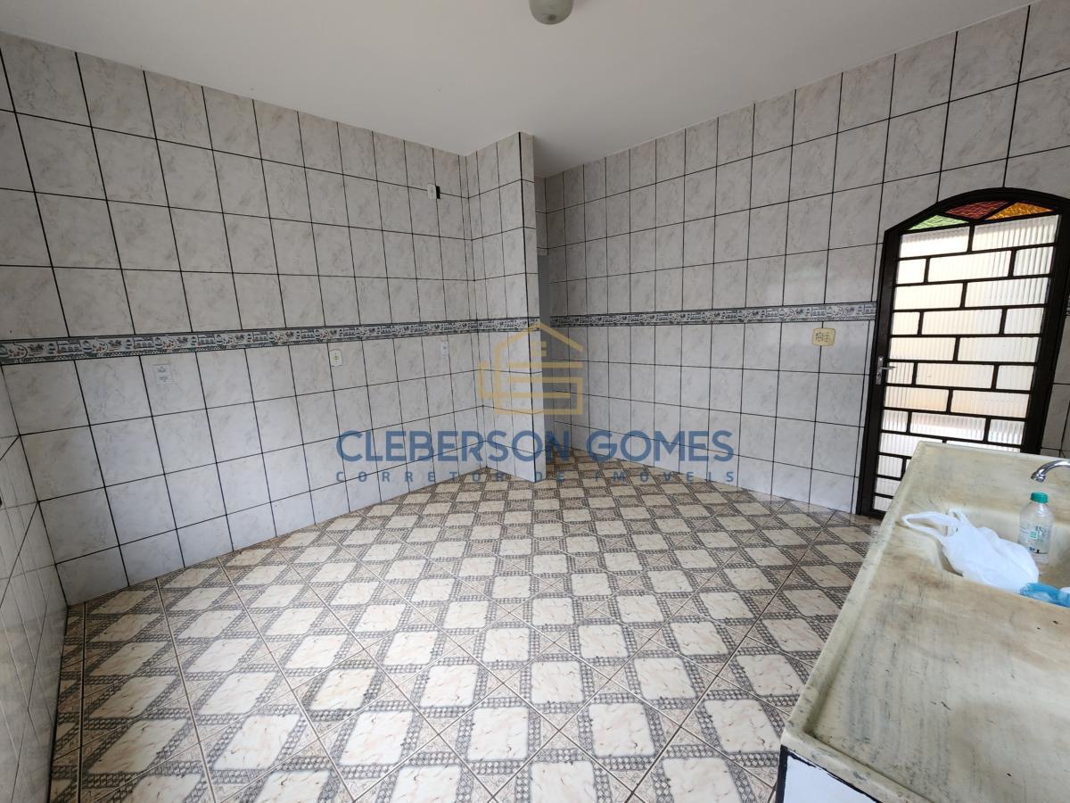 Casa à venda com 2 quartos, 360m² - Foto 15