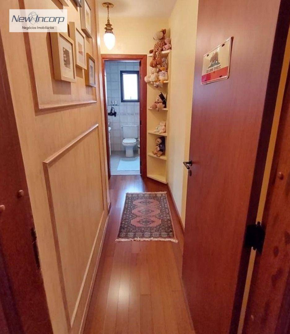 Apartamento à venda com 4 quartos, 150m² - Foto 10