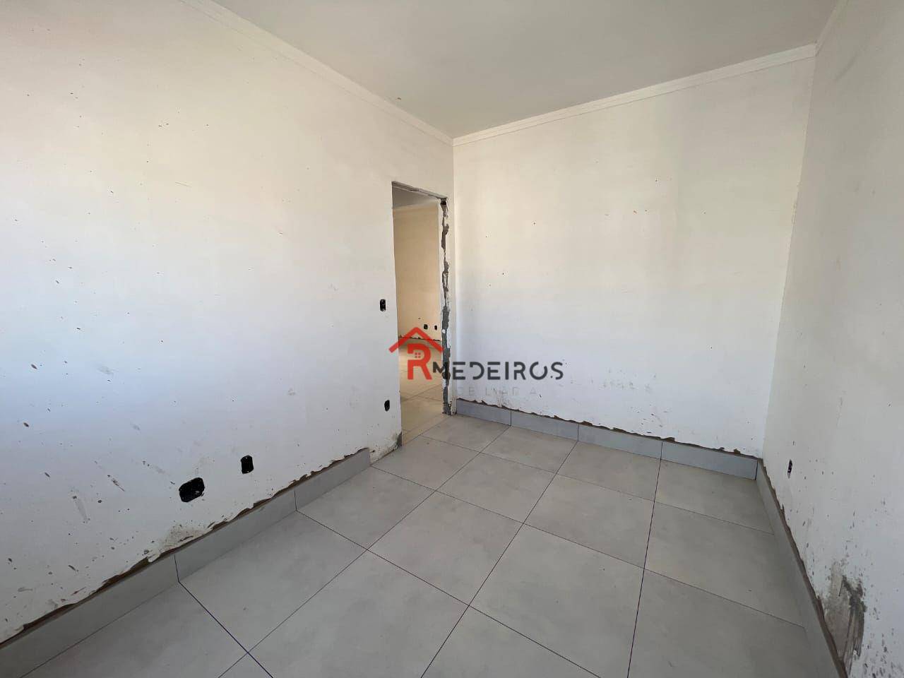 Apartamento à venda com 2 quartos, 78m² - Foto 11