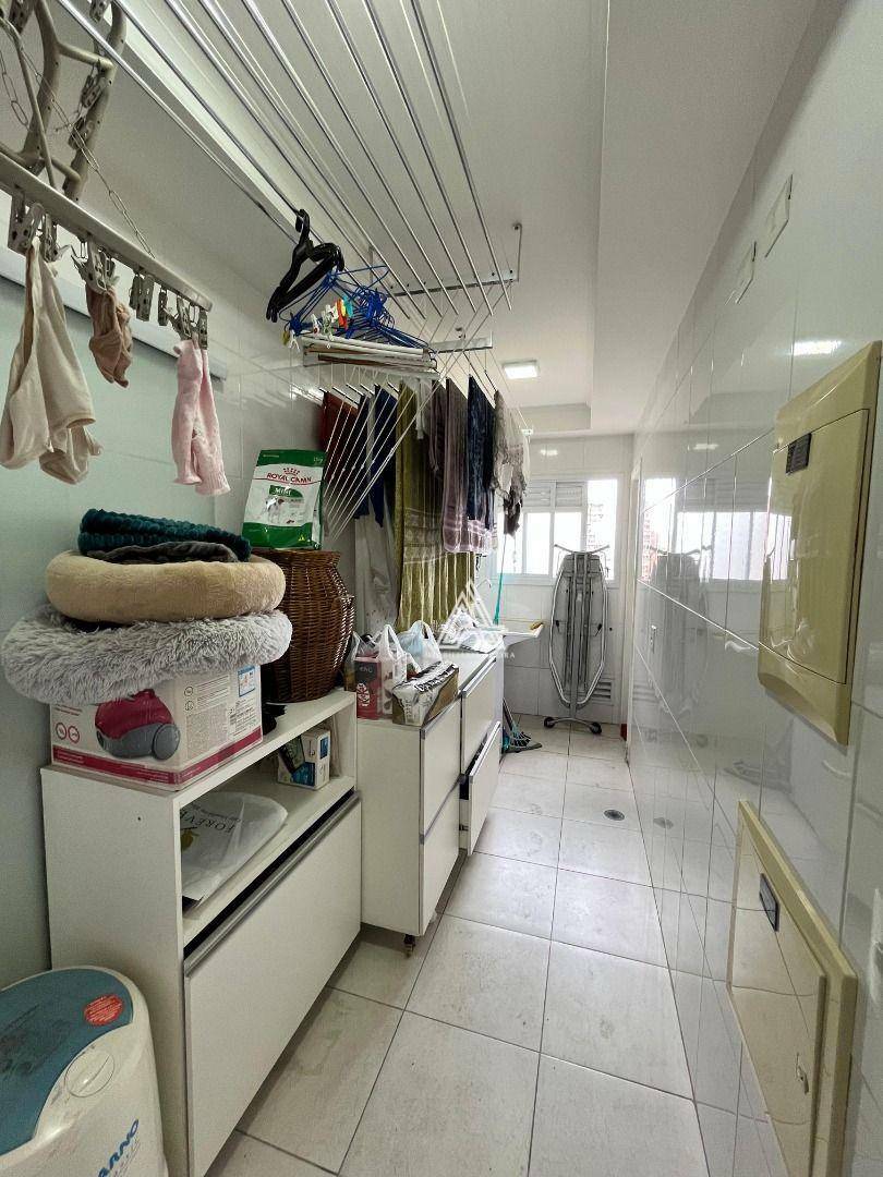 Apartamento à venda com 3 quartos, 163m² - Foto 41