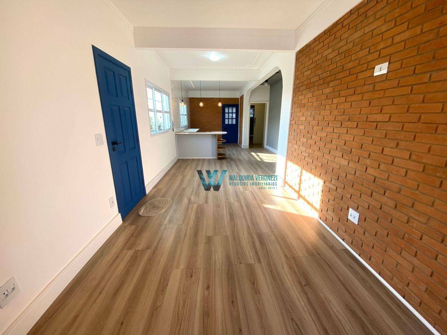 Casa à venda com 3 quartos, 157m² - Foto 3