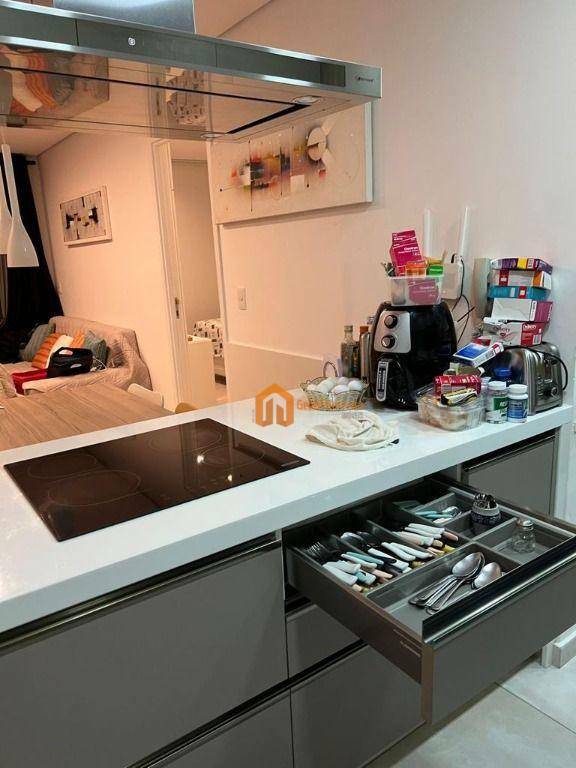 Apartamento à venda com 3 quartos, 95m² - Foto 16