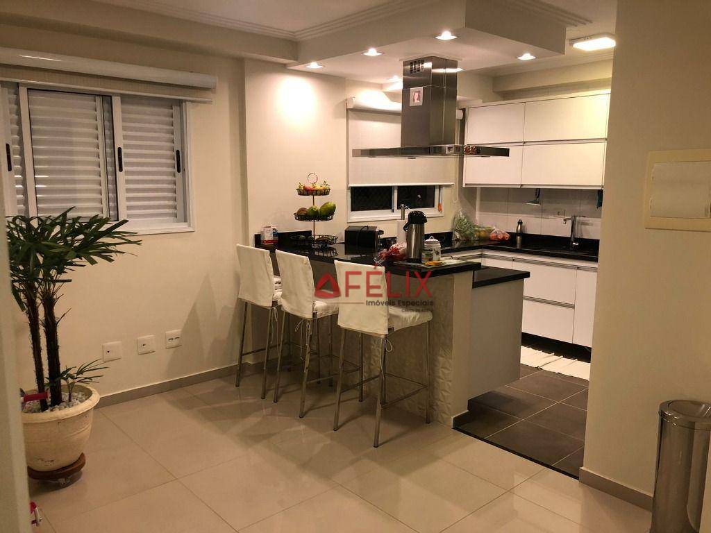 Apartamento à venda com 3 quartos, 162m² - Foto 5