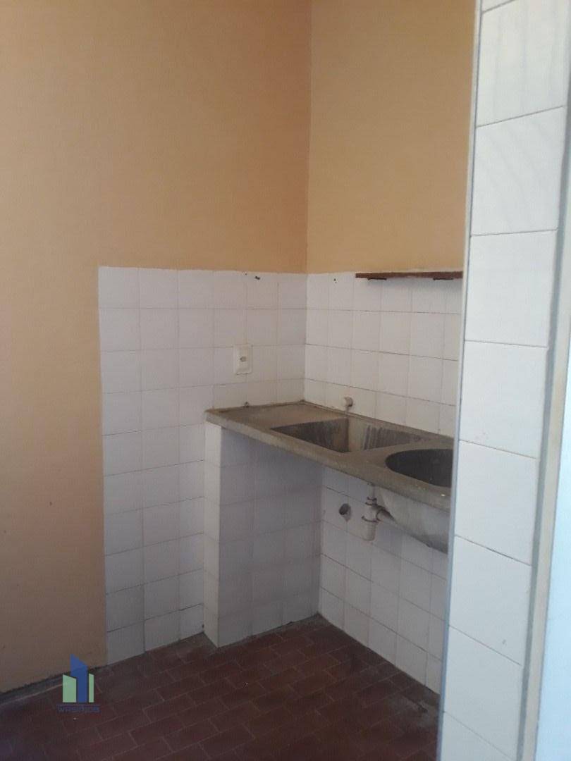 Apartamento à venda com 3 quartos, 64m² - Foto 12