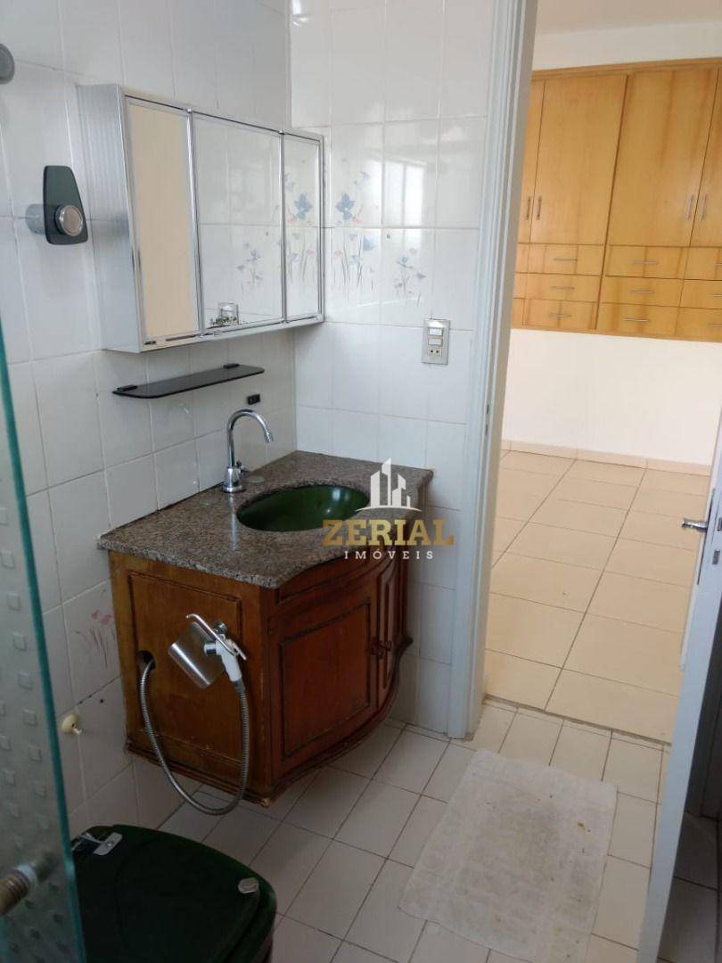 Sobrado à venda e aluguel com 5 quartos, 200m² - Foto 34