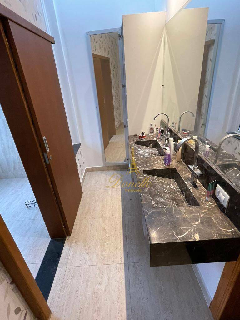 Sobrado à venda com 4 quartos, 300m² - Foto 20