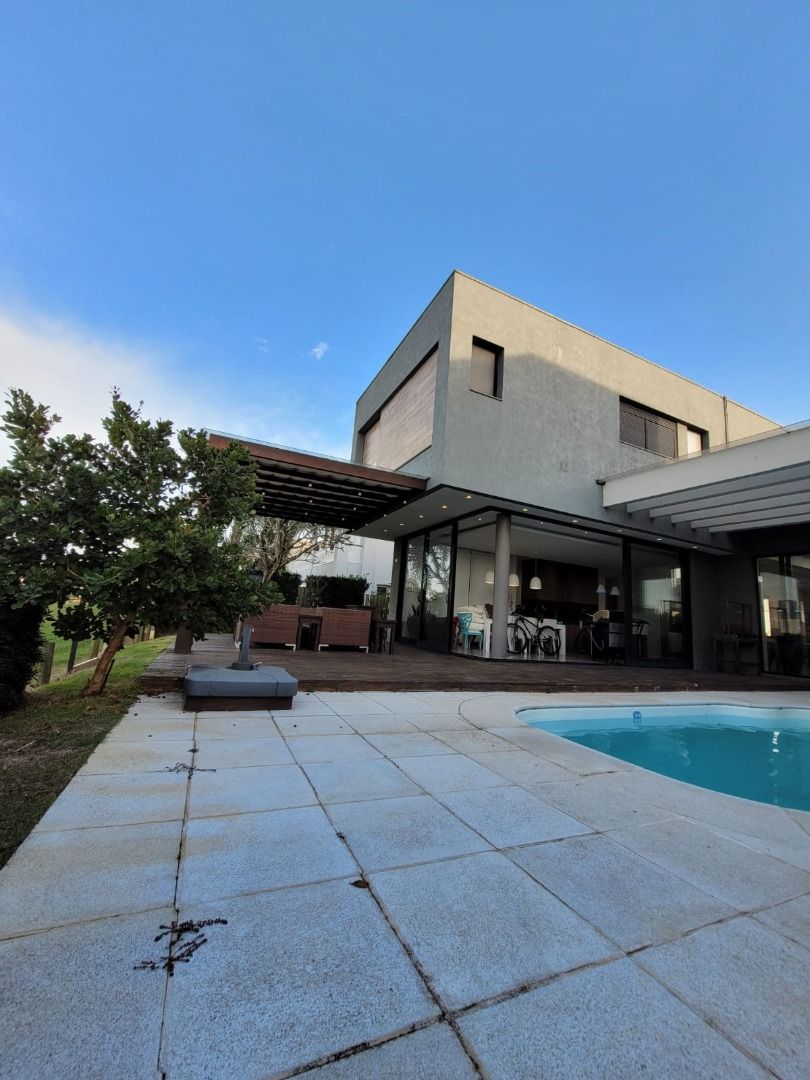 Casa de Condomínio à venda com 4 quartos, 265m² - Foto 19