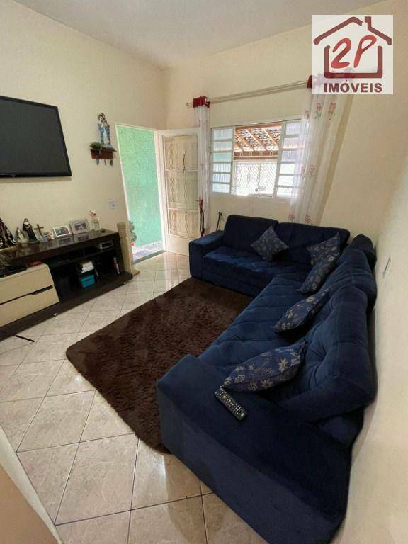 Casa à venda com 4 quartos, 60m² - Foto 1