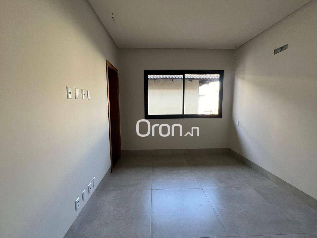 Sobrado à venda com 5 quartos, 304m² - Foto 6