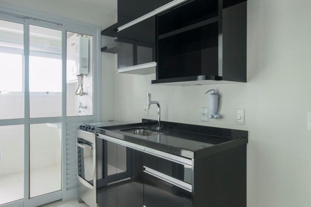 Apartamento à venda com 2 quartos, 68m² - Foto 7