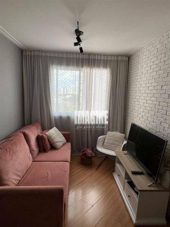 Apartamento à venda com 2 quartos, 45m² - Foto 4