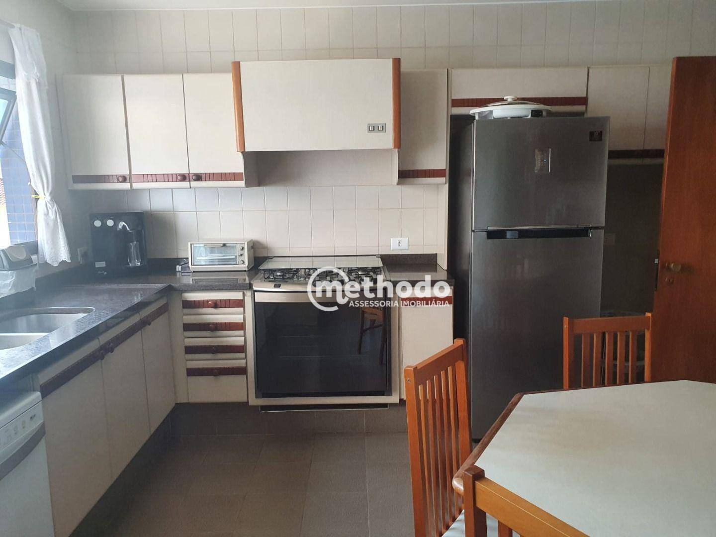 Apartamento à venda com 4 quartos, 200m² - Foto 20