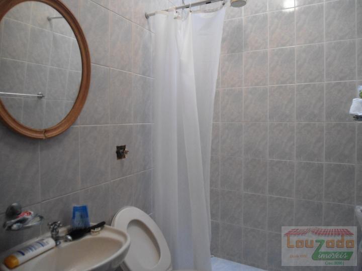 Casa à venda com 3 quartos, 250m² - Foto 17