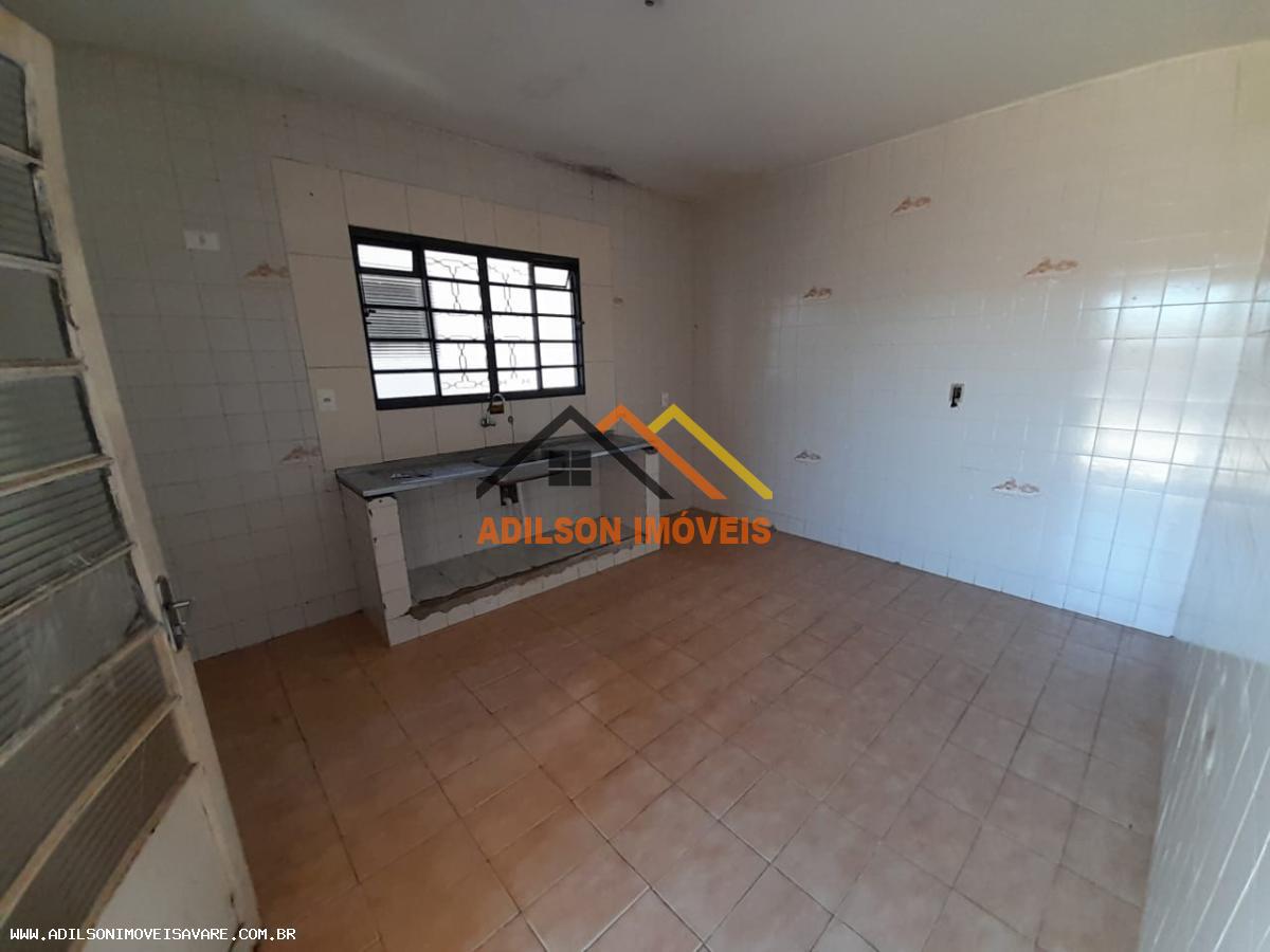 Casa à venda com 4 quartos, 250m² - Foto 10