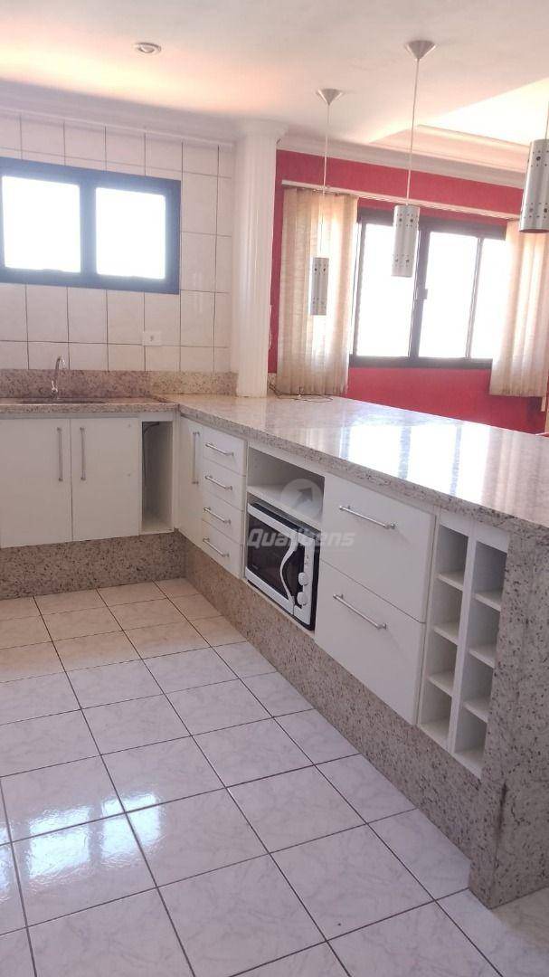 Apartamento para alugar com 2 quartos, 72m² - Foto 1