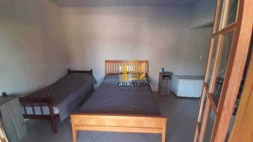 Chácara à venda com 4 quartos, 240M2 - Foto 26