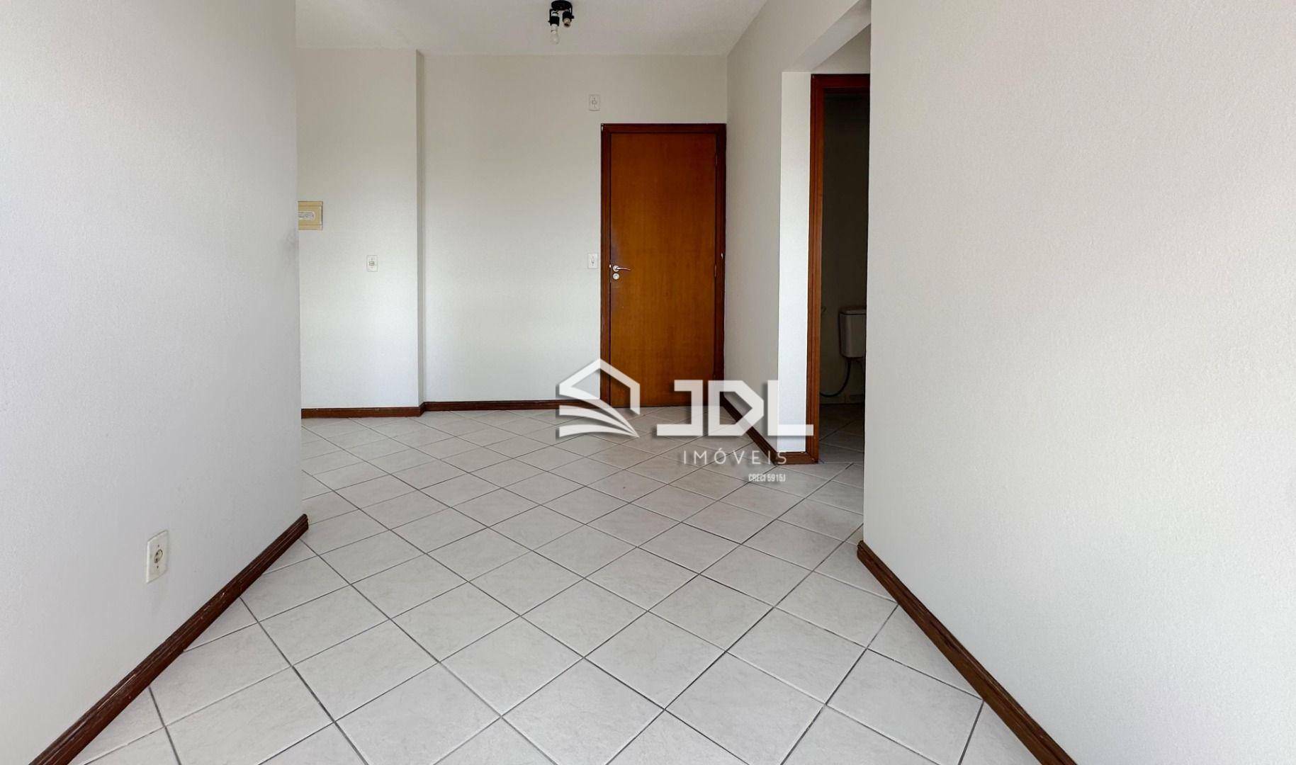 Apartamento para alugar com 2 quartos, 56m² - Foto 3