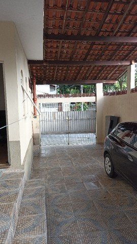 Casa à venda com 3 quartos, 175m² - Foto 1