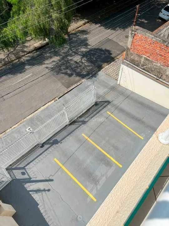 Apartamento à venda com 3 quartos, 85m² - Foto 7