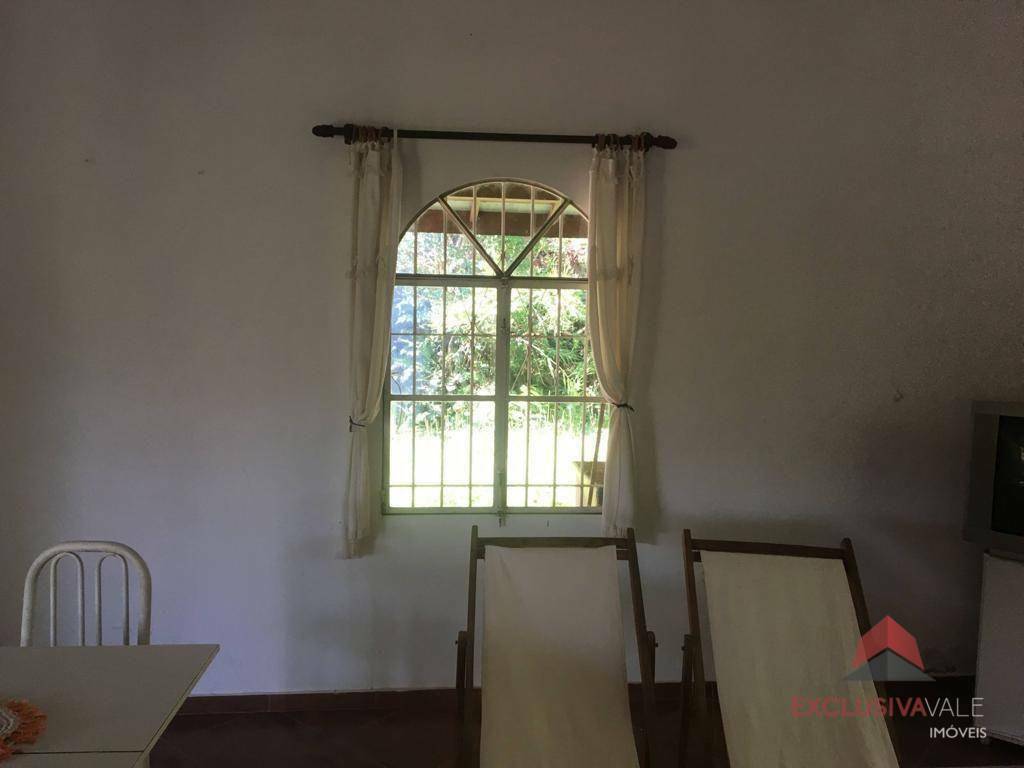 Casa à venda com 3 quartos, 85m² - Foto 17