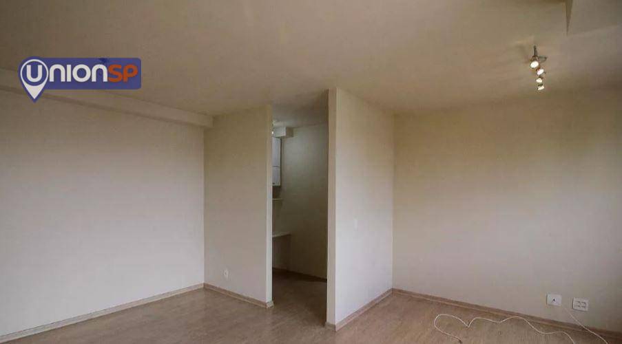 Apartamento à venda com 2 quartos, 72m² - Foto 3