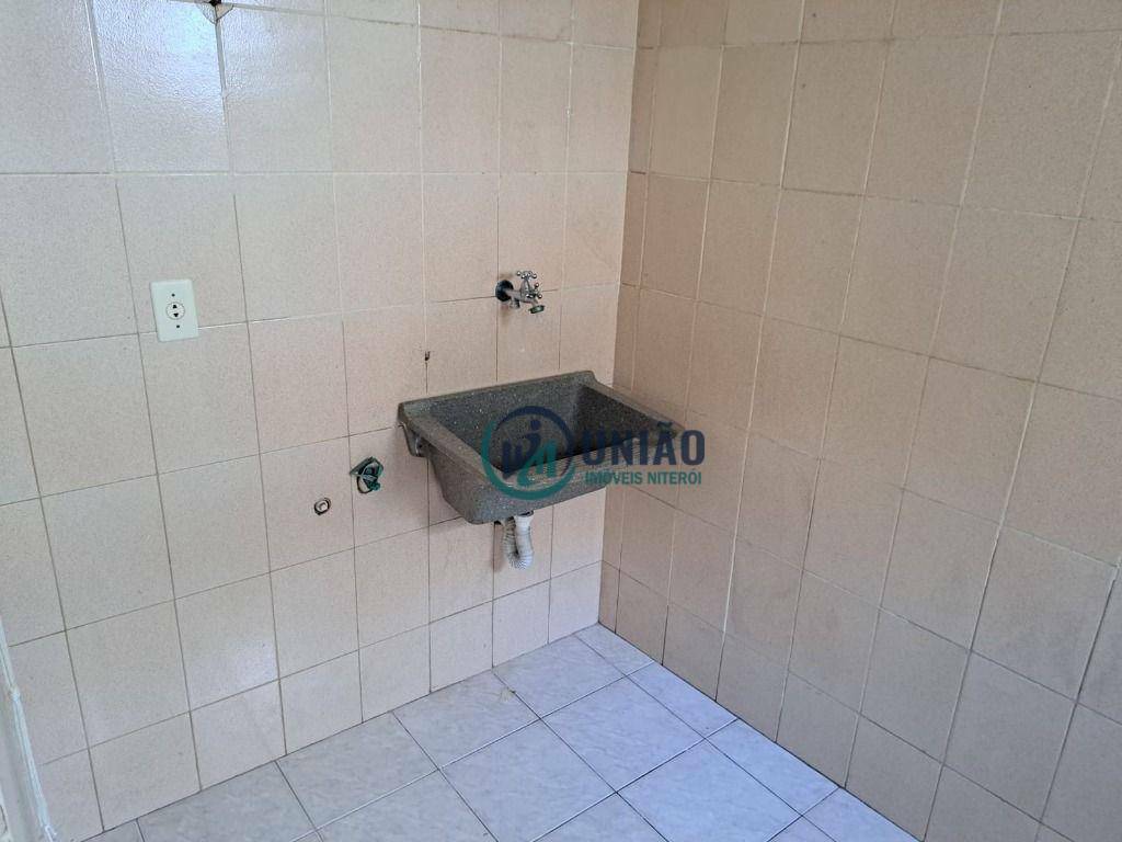 Apartamento à venda com 1 quarto, 45m² - Foto 12