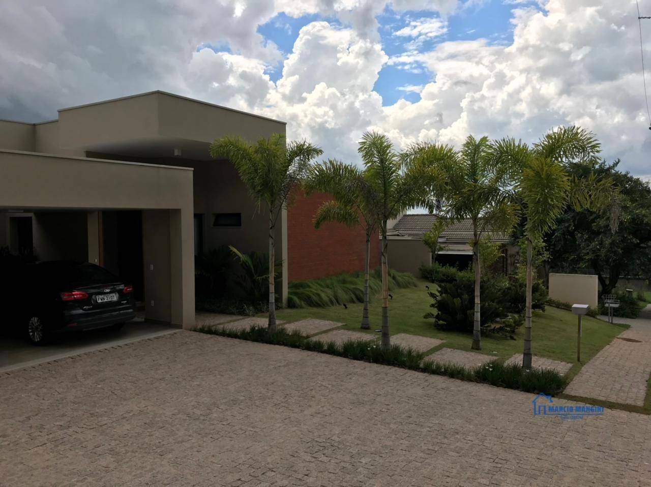 Casa de Condomínio à venda com 3 quartos, 447m² - Foto 1