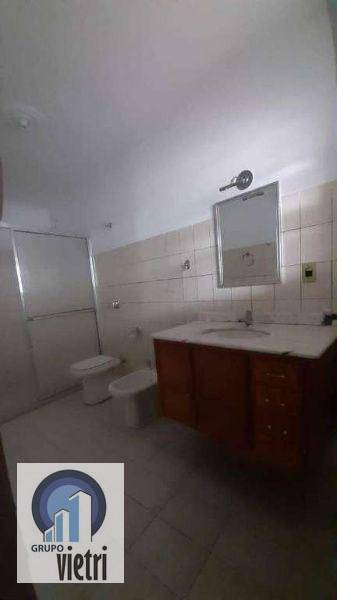 Sobrado à venda com 4 quartos, 230m² - Foto 11