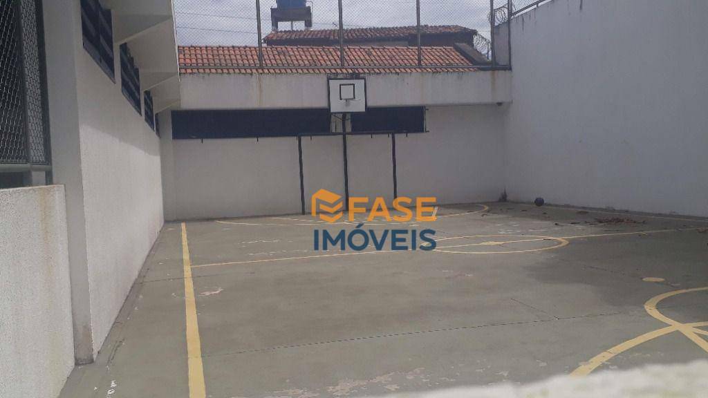 Apartamento à venda com 2 quartos, 63m² - Foto 19