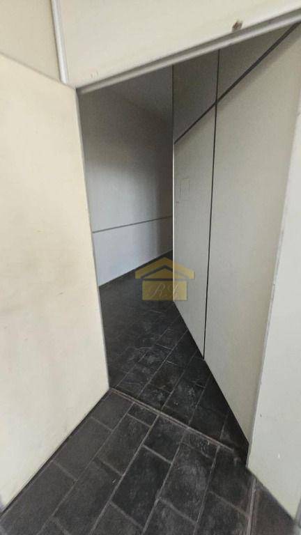 Prédio Inteiro para alugar, 1000m² - Foto 36