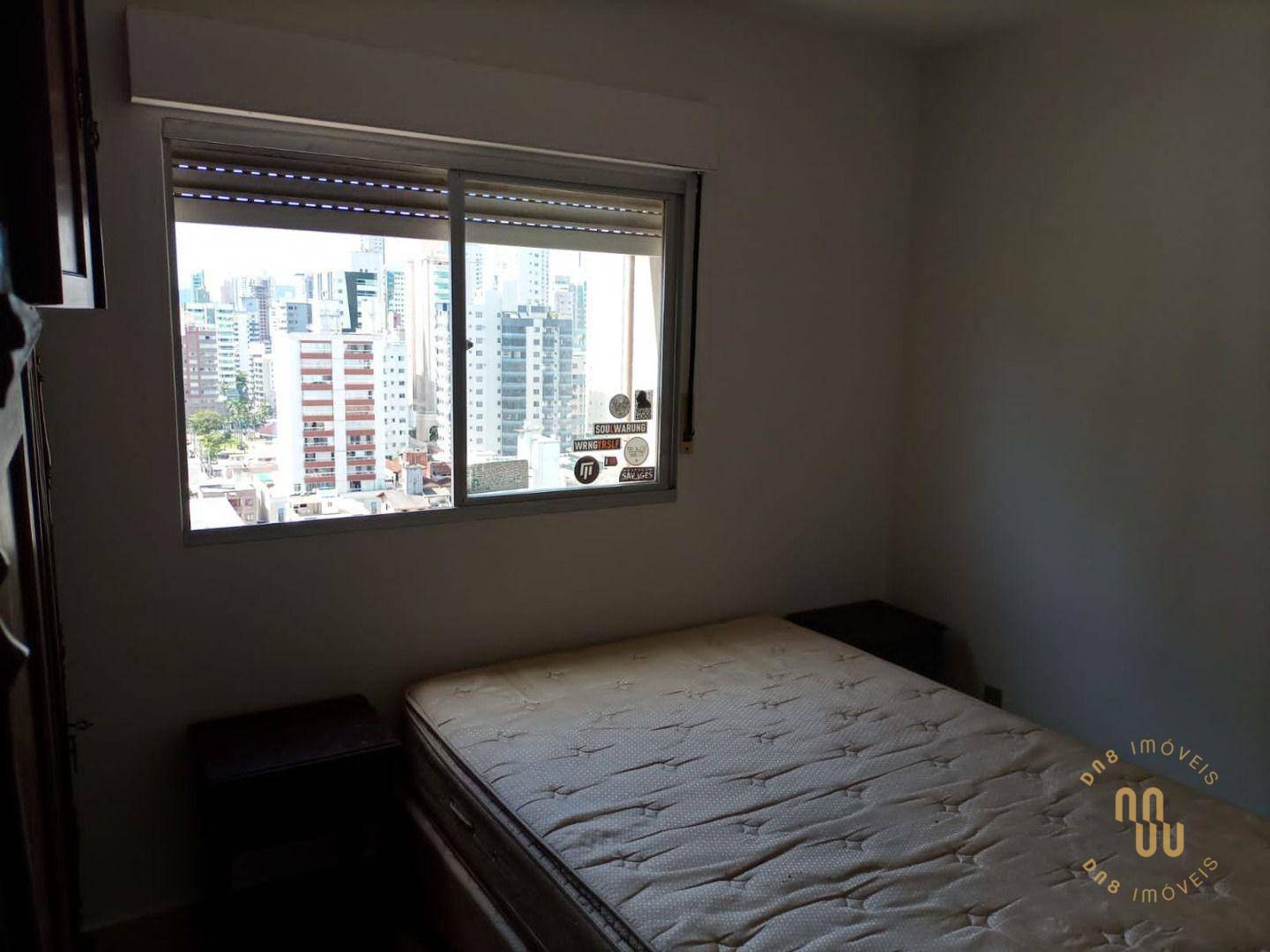 Apartamento à venda com 3 quartos, 116m² - Foto 2