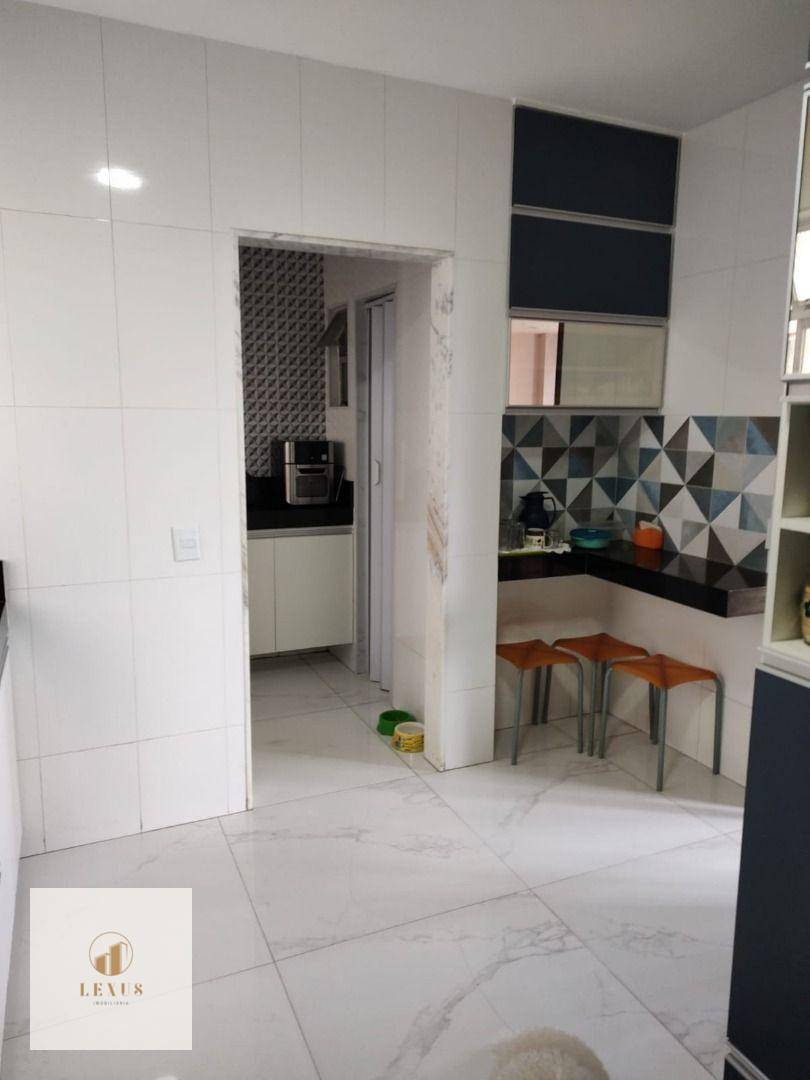 Apartamento à venda com 3 quartos, 110m² - Foto 6