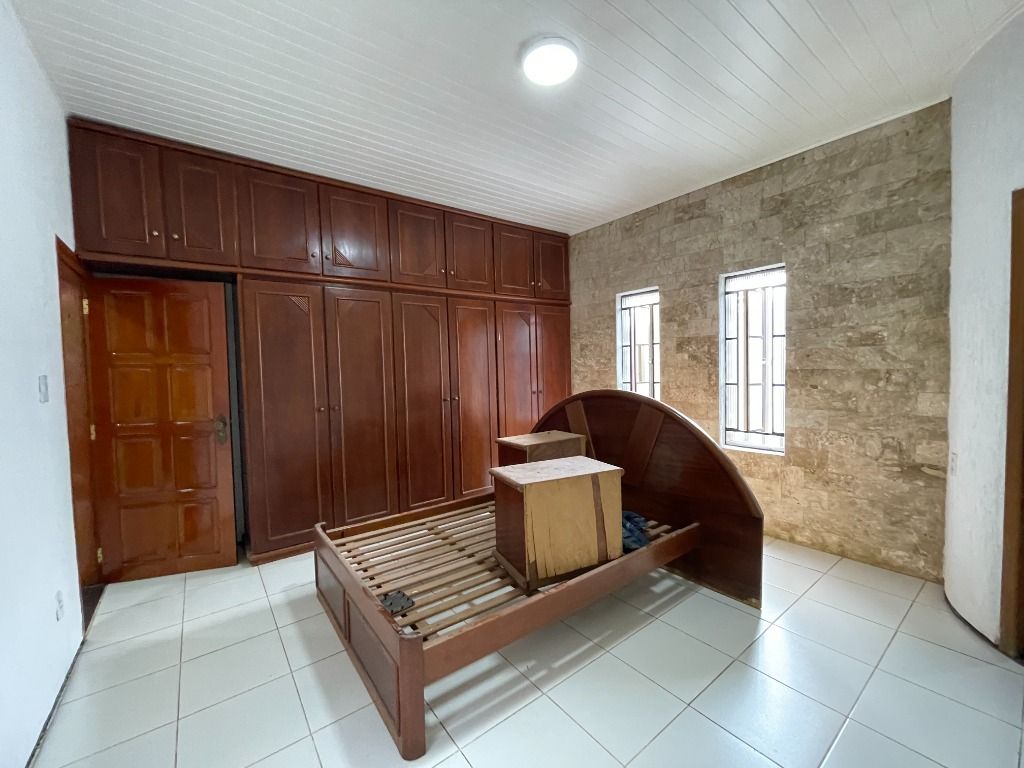 Casa à venda com 4 quartos, 400m² - Foto 18