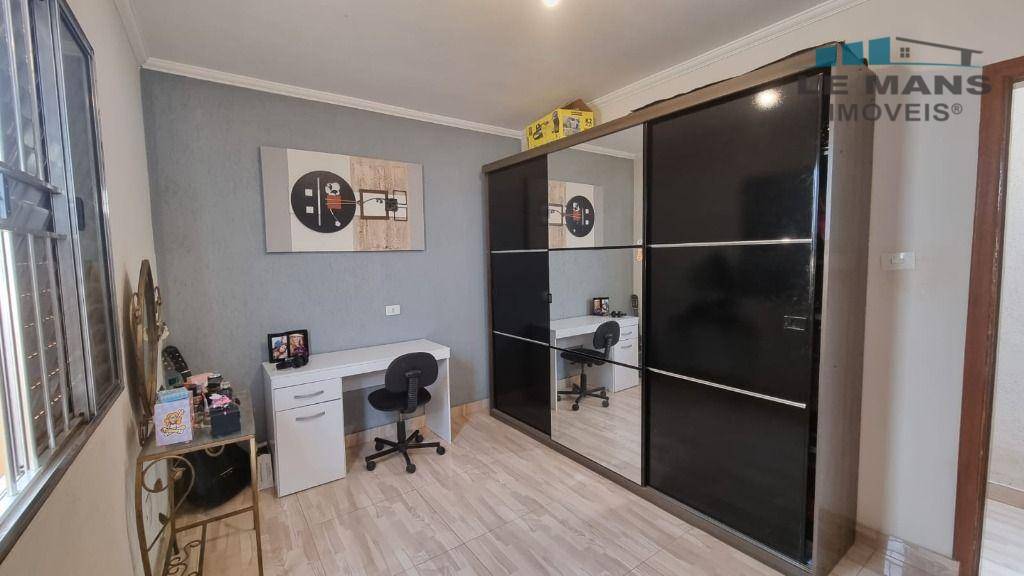 Casa à venda com 2 quartos, 110m² - Foto 13