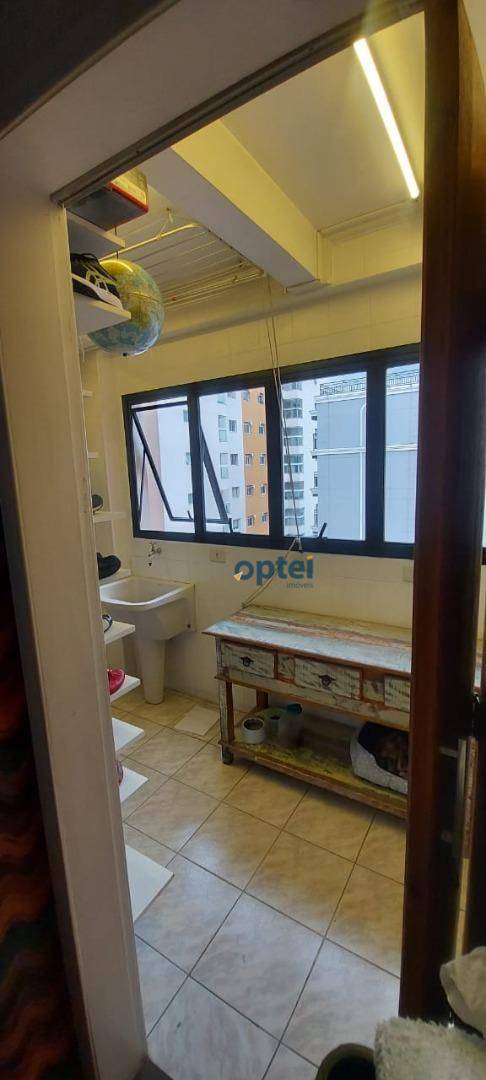 Apartamento à venda com 3 quartos, 130m² - Foto 13