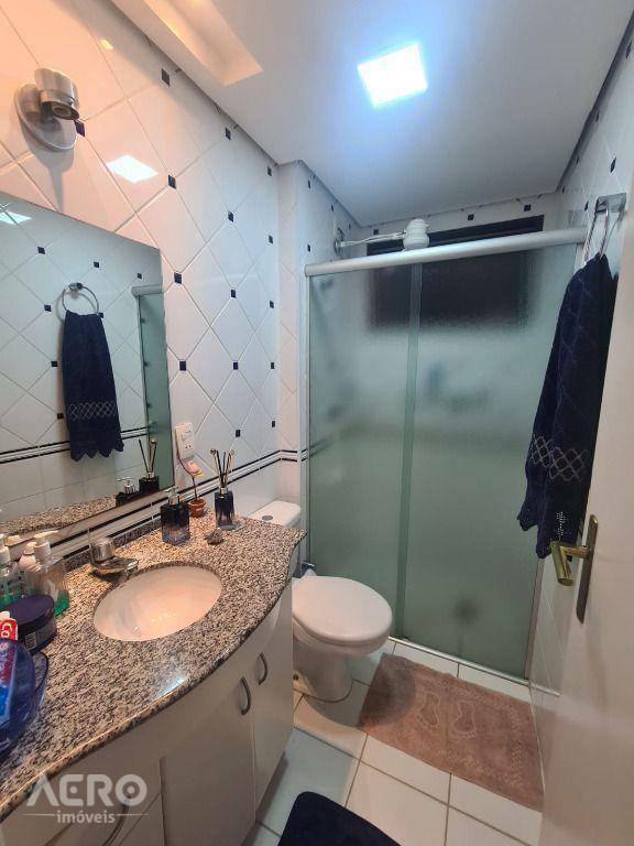 Apartamento à venda com 3 quartos, 90m² - Foto 32