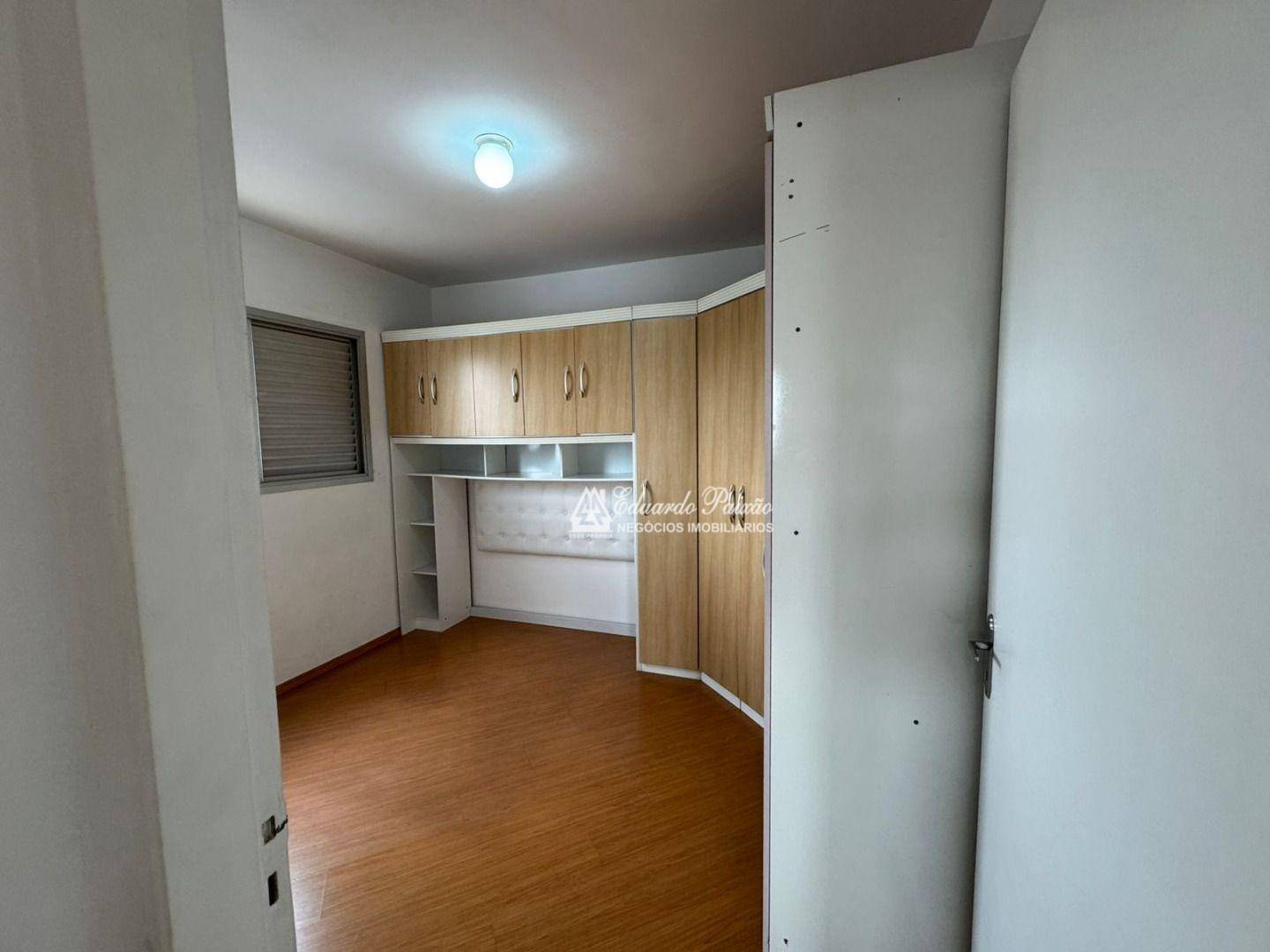 Apartamento à venda e aluguel com 2 quartos, 62m² - Foto 11