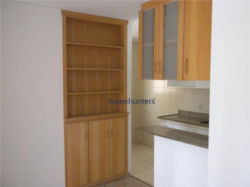 Apartamento para alugar com 1 quarto, 50m² - Foto 14