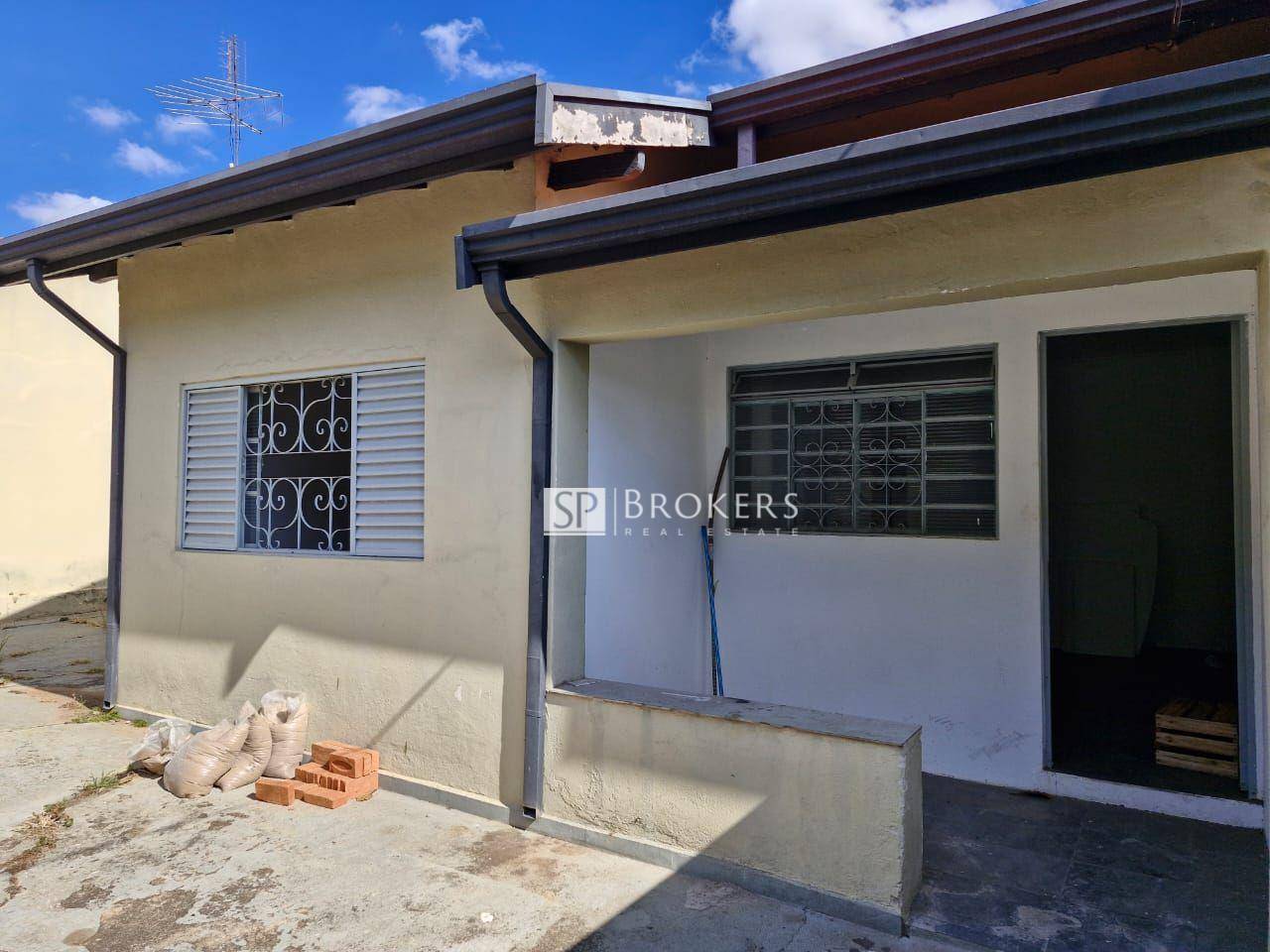 Casa à venda com 2 quartos, 100m² - Foto 2