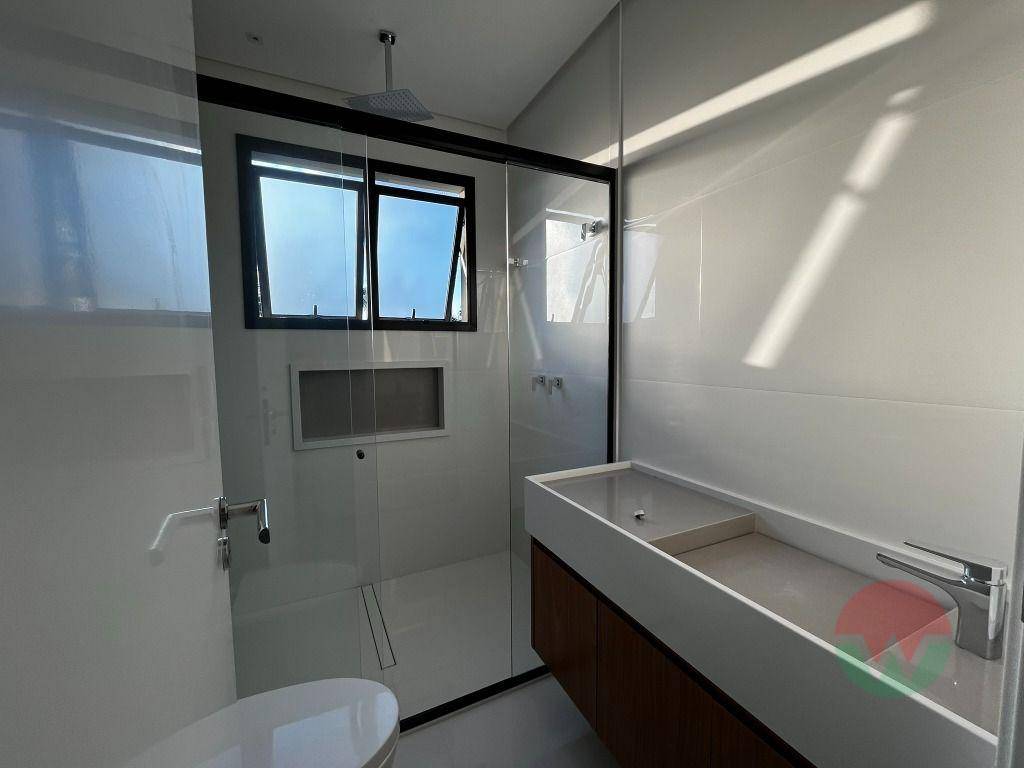 Casa à venda com 5 quartos, 420m² - Foto 11