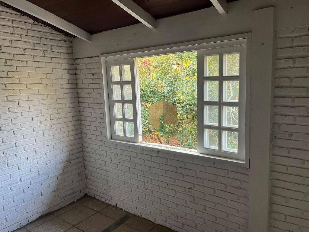 Casa de Condomínio à venda com 5 quartos, 370m² - Foto 13