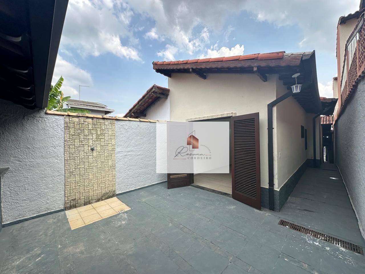 Casa à venda com 3 quartos, 128m² - Foto 9