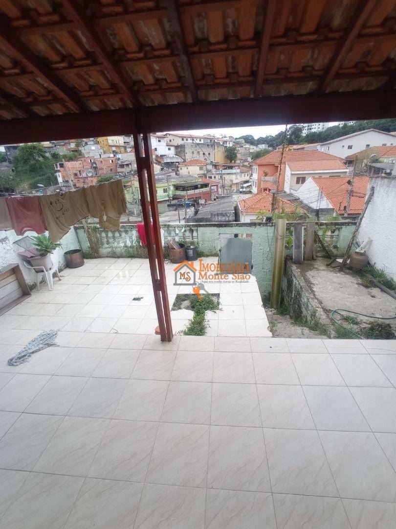 Casa à venda com 3 quartos, 240M2 - Foto 18