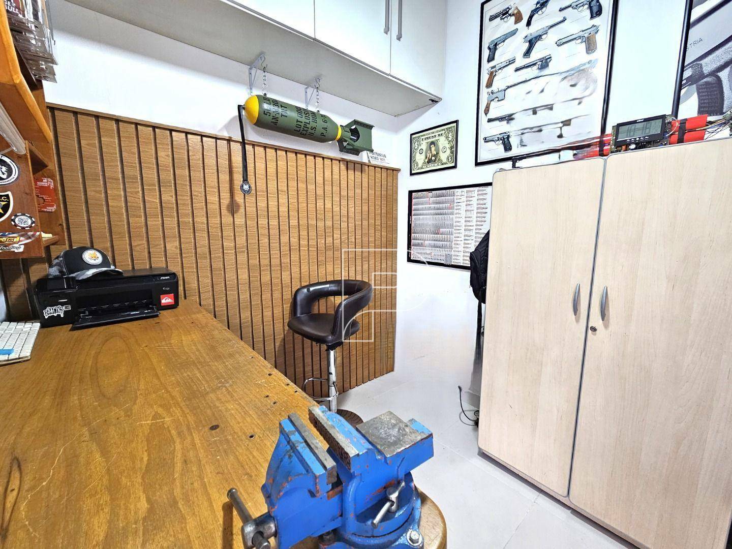 Casa à venda com 4 quartos, 200m² - Foto 30