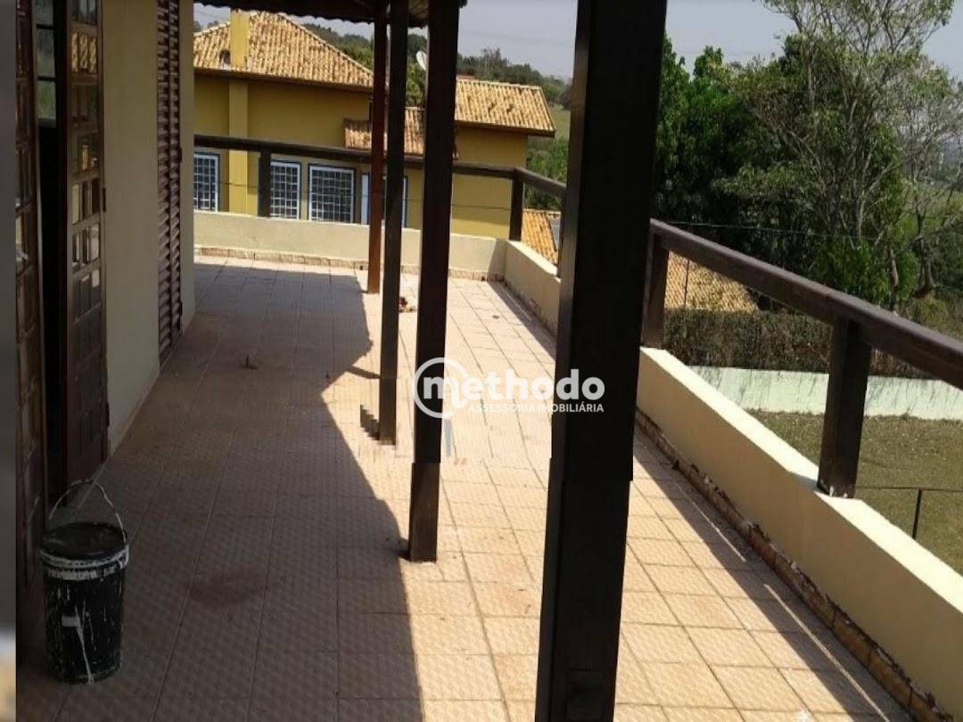 Chácara à venda com 4 quartos, 300m² - Foto 5